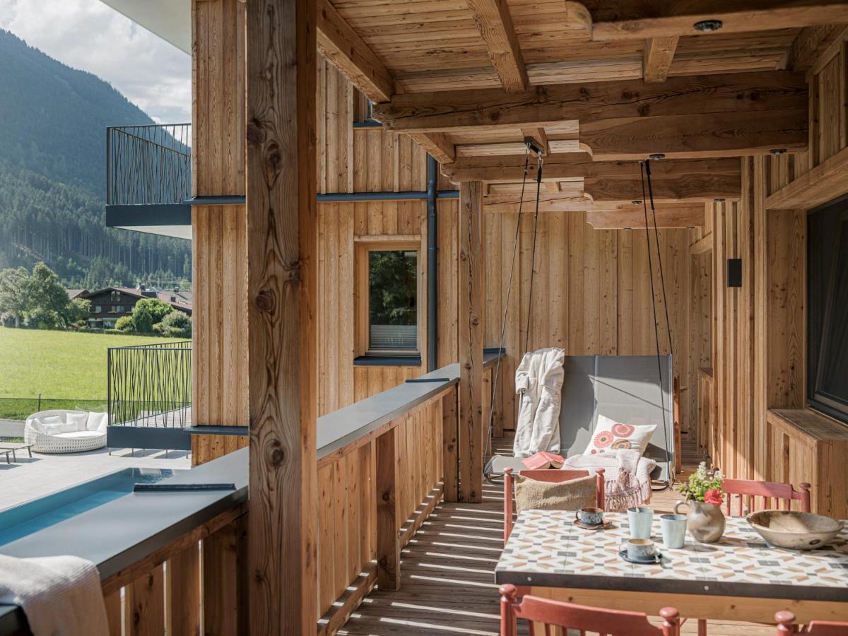 Appartement Zillertal Klee Mit Restaurant Kleementine Рид им Цилертал Екстериор снимка