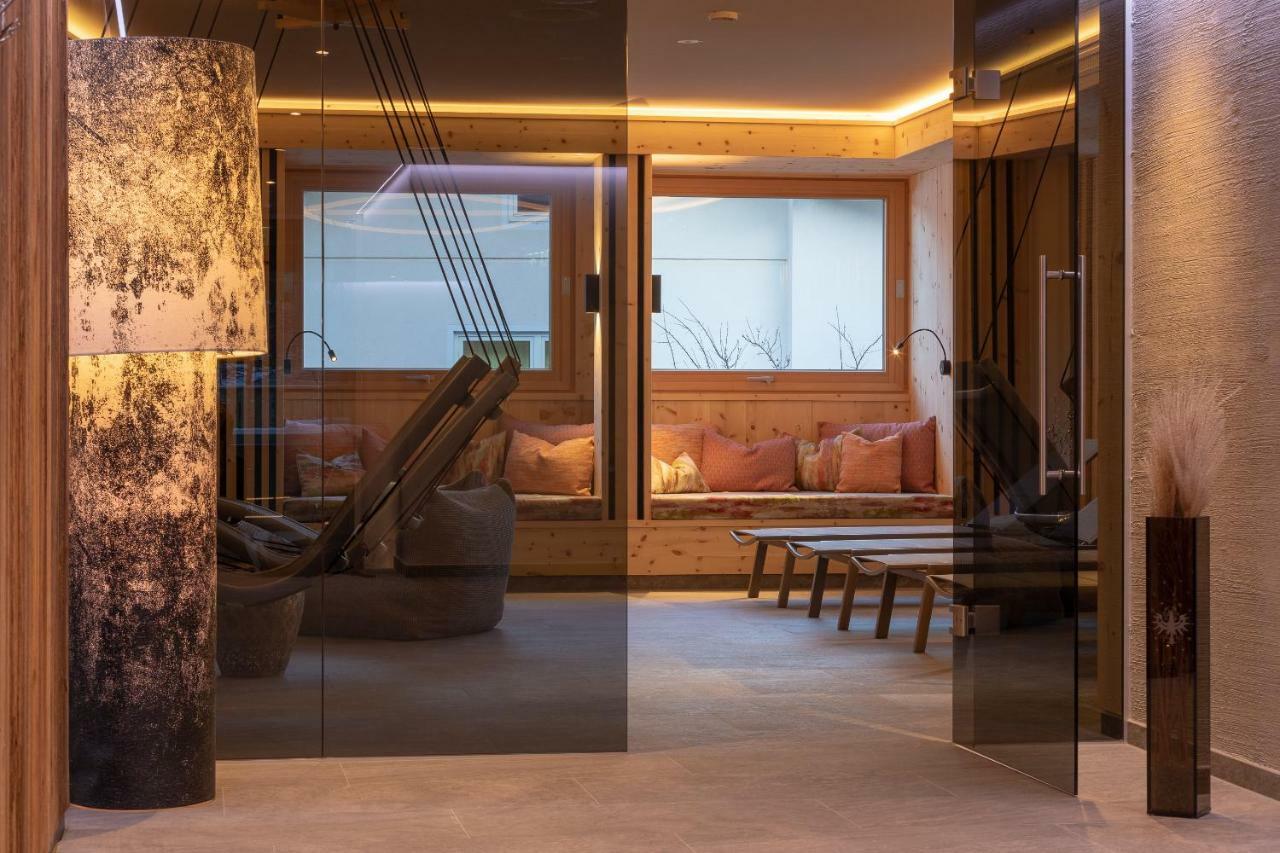 Appartement Zillertal Klee Mit Restaurant Kleementine Рид им Цилертал Екстериор снимка
